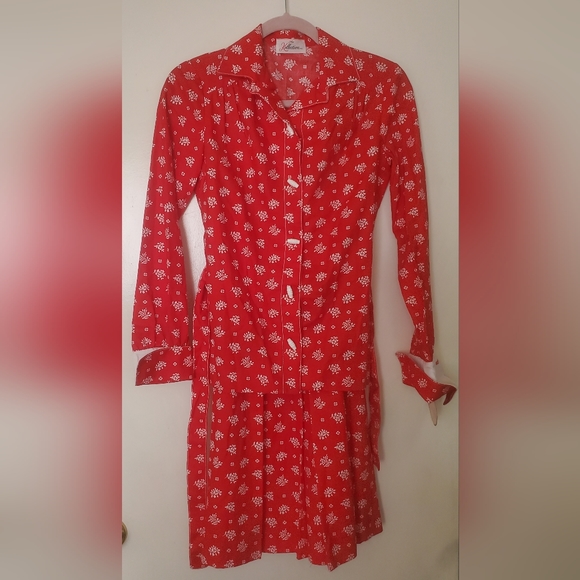 Vintage Deadstock Jonathan Logan The Kollection Red Flower Jacket and Skirt Set. - Picture 2 of 16